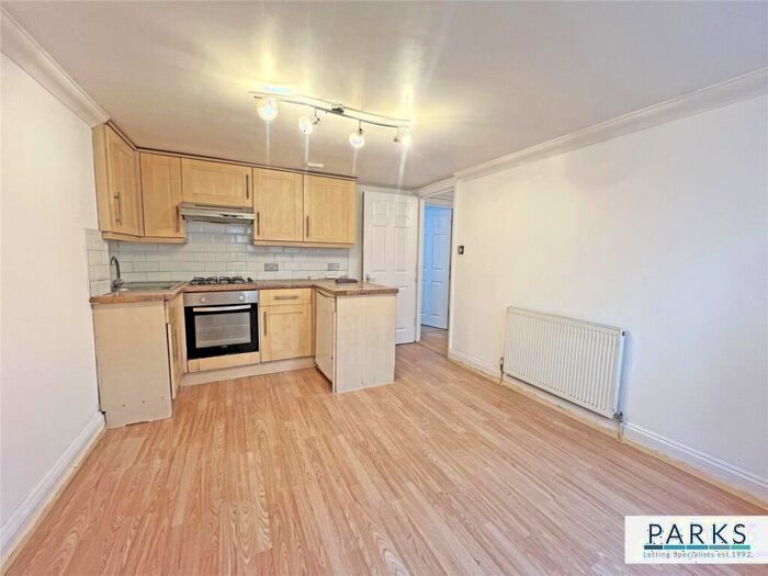 1 Bedroom Apartment To Rent In Waterloo Street, Hove, East Sussex, BN3