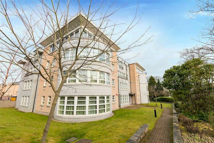 2 Bedroom Flat To Rent In H Western Cross, Great Western Road, Aberdeen, AB10