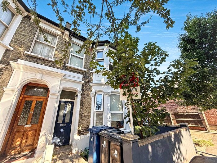 2 Bedroom Detached House To Rent In Mansell Road, London, W3