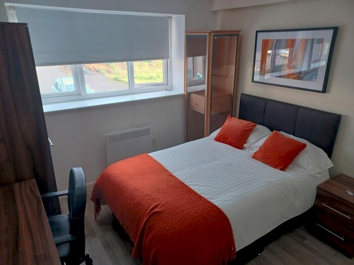 Studio To Rent In Ratton Street, Northwood, Stoke-On-Trent, ST1