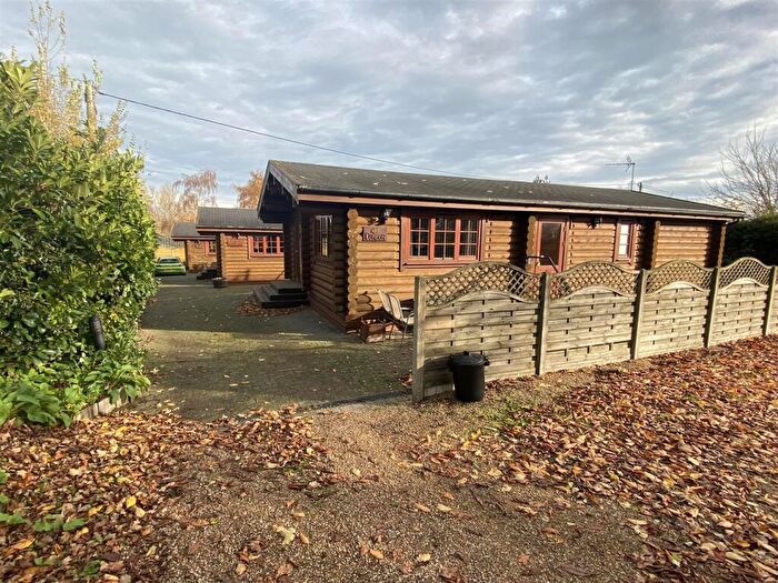 Property For Sale In Old Bury Road, Stuston, IP21