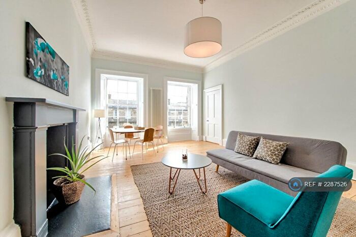 2 Bedroom Flat To Rent In Edinburgh, Edinburgh, EH3