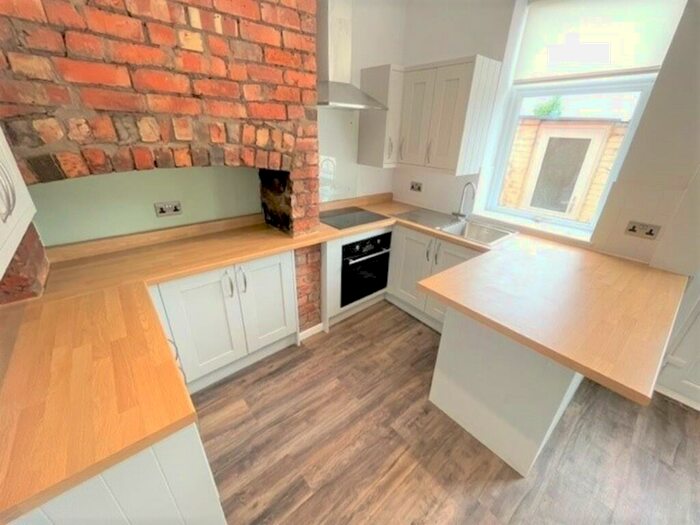 3 Bedroom Terraced House To Rent In Dart Street, Ashton-on-ribble, Preston, PR2