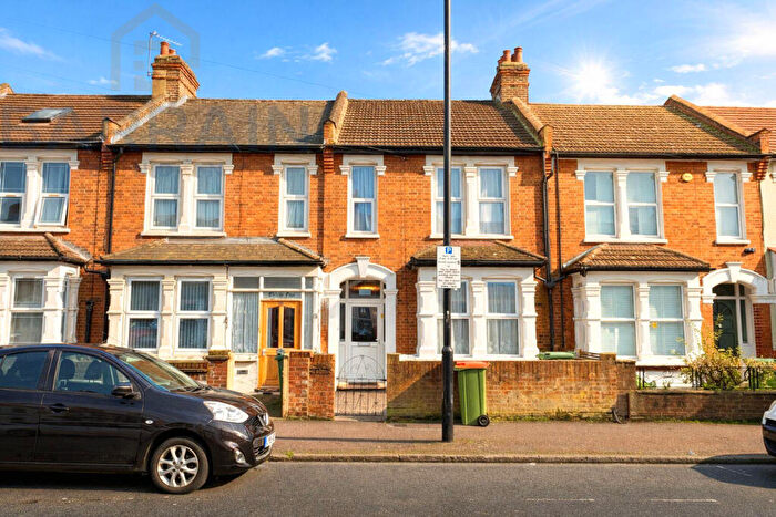 4 Bedroom Terraced House For Sale In Manor Park, London, E12