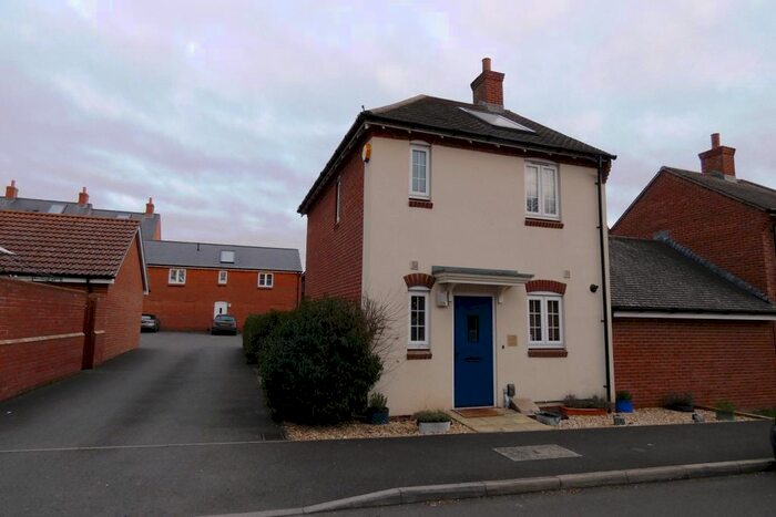 2 Bedroom Property To Rent In Clover Lane, Durrington, Salisbury SP4