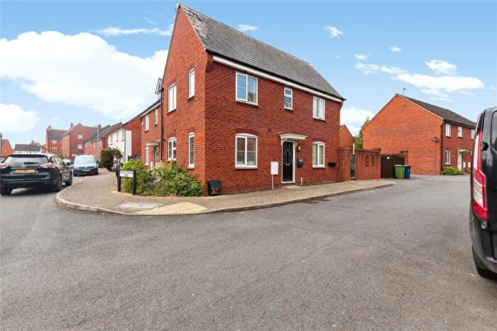 3 Bedroom House To Rent In Henry Crescent, Walton Cardiff, Tewkesbury, GL20