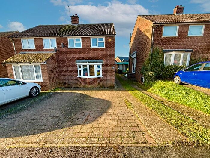 2 Bedroom Semi Detached House For Sale In Townfield Road, Flitwick, MK45