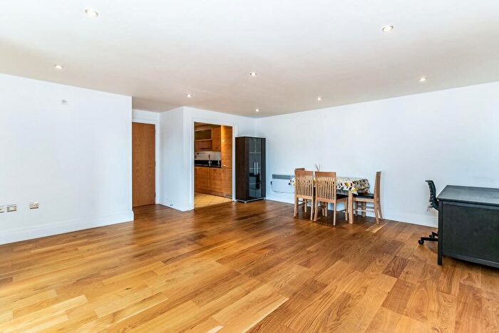 2 Bedroom Apartment To Rent In Alexander House, Royal Quarter, KT2