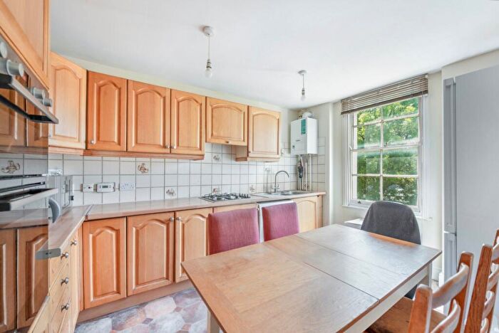 4 Bedroom Flat For Sale In Murray Street, Camden, NW1