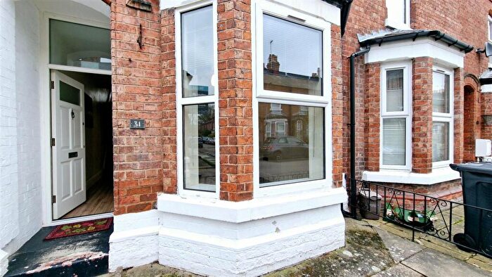 3 Bedroom Terraced House For Sale In Gladstone Avenue, Chester, CH1