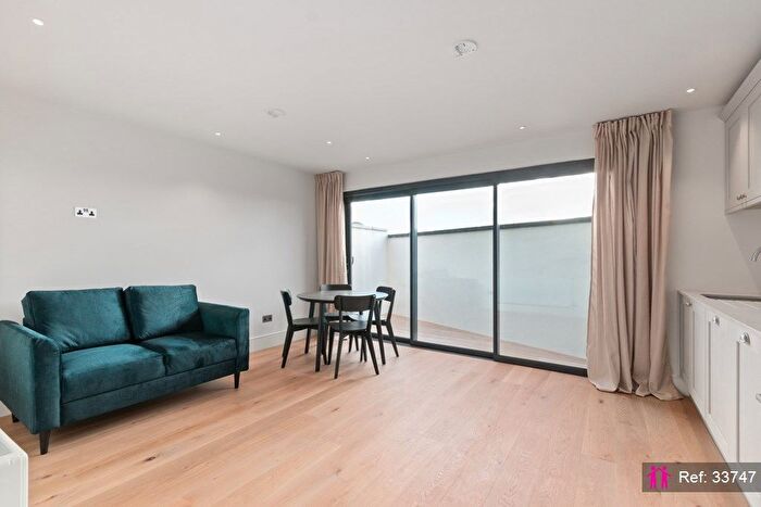 1 Bedroom Flat To Rent In Fulham Road, London, SW6