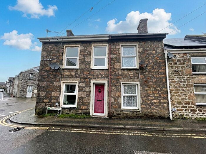 2 Bedroom Terraced House For Sale In Vyvyan Street, Camborne, TR14