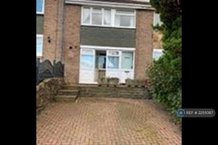 3 Bedroom Terraced House To Rent In Branshaw Mount, Keighley, BD22