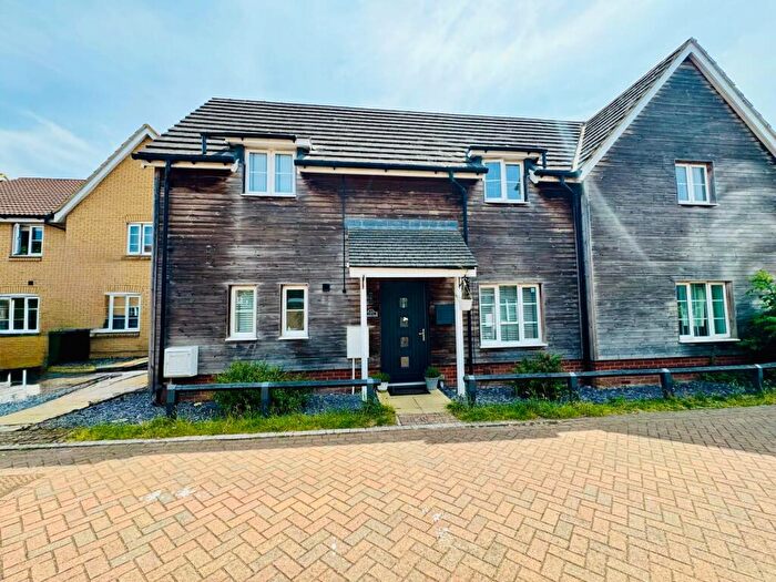 2 Bedroom Semi-Detached House For Sale In Wesleyan Road, Peterborough, PE1