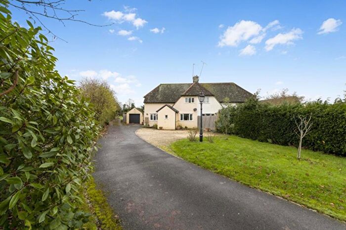 3 Bedroom Semi Detached House For Sale In Longburton, Sherborne, DT9