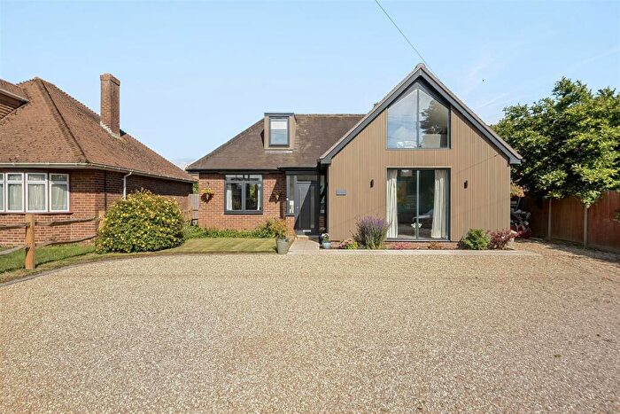 4 Bedroom Detached House For Sale In Anker Lane, Stubbington, PO14