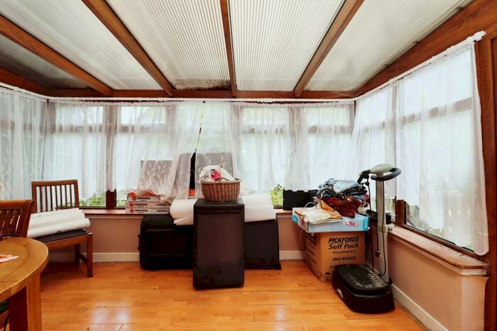 2 Bedroom Bungalow For Sale In Robertson Road, Cupar, KY15