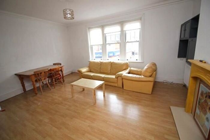 4 Bedroom Property To Rent In Hamlet Court Road, Westcliff-On-Sea, SS0
