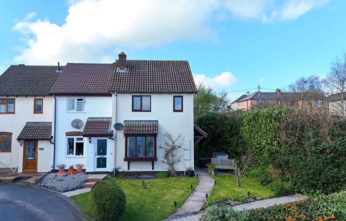 3 Bedroom End Terrace House For Sale In Meadowbank, Chudleigh Knighton, Newton Abbot, TQ13