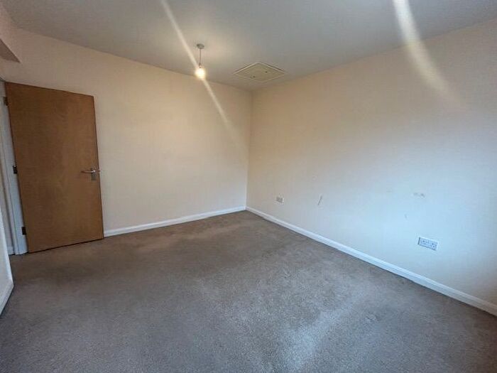 1 Bedroom Flat To Rent In Freeman Road North, Leicester, LE5