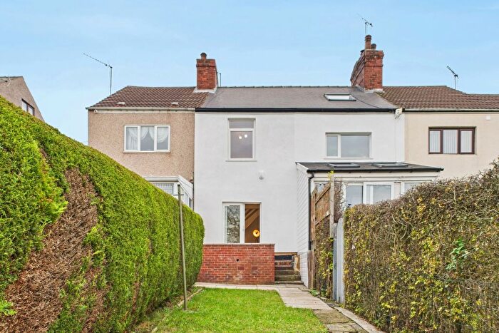 2 Bedroom Terraced House For Sale In Low Common, Renishaw, S21