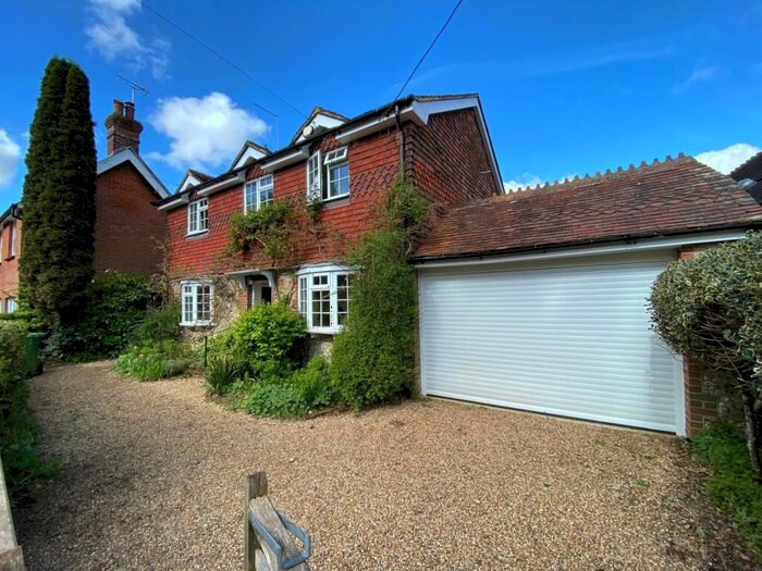 3 Bedroom Detached House To Rent In Hawkley, Liss, Hampshire, GU33