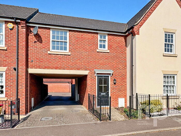 1 Bedroom Flat For Sale In Old Oak Close, Wymondham, NR18
