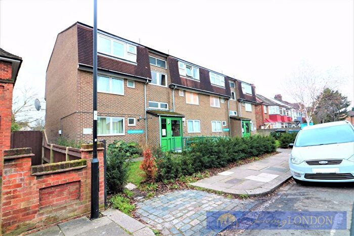 1 Bedroom Flat To Rent In Cyprus Road, London, N9