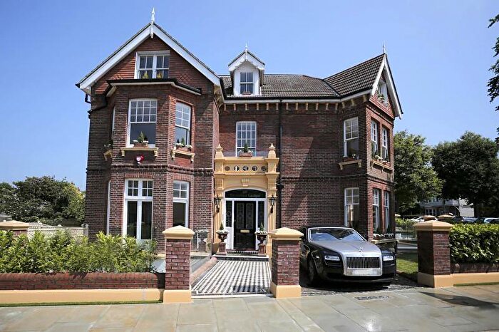 3 Bedroom Maisonette To Rent In Wilbury Avenue, Hove, BN3