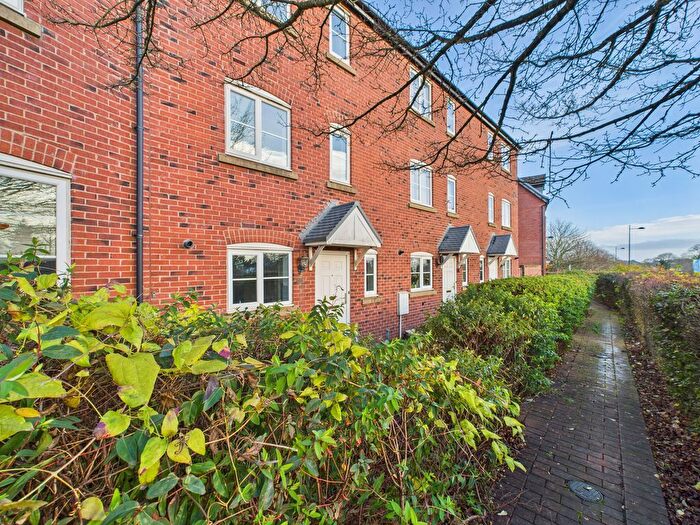 3 Bedroom Town House For Sale In Round House Park, Horsehay, Telford, TF4