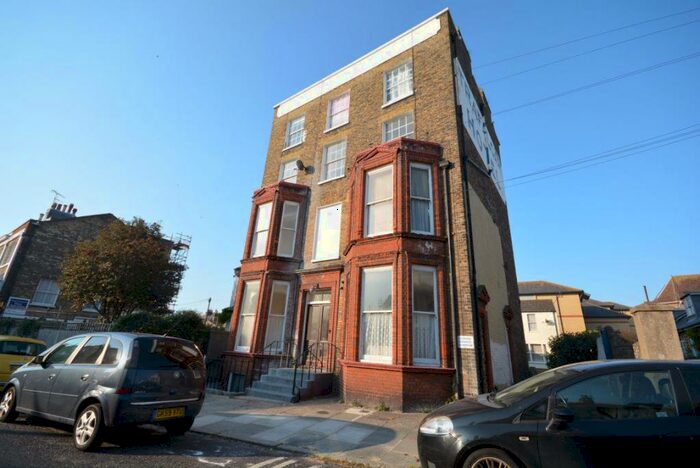 Studio To Rent In Royal Road, Ramsgate, CT11