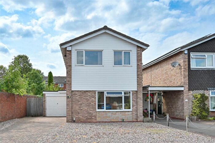 3 Bedroom Detached House For Sale In Glebelands, Stafford, Staffordshire, ST17