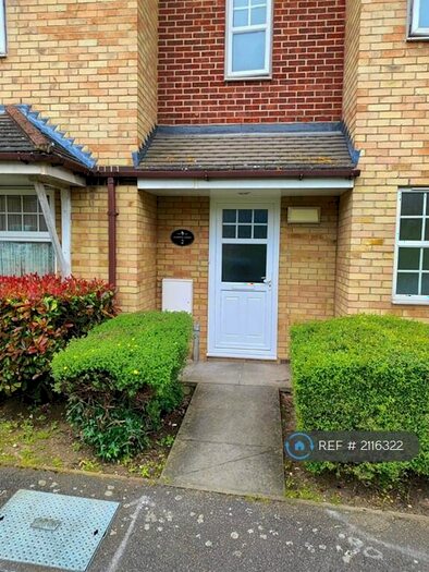 1 Bedroom Flat To Rent In Bishop Court, Luton, LU2
