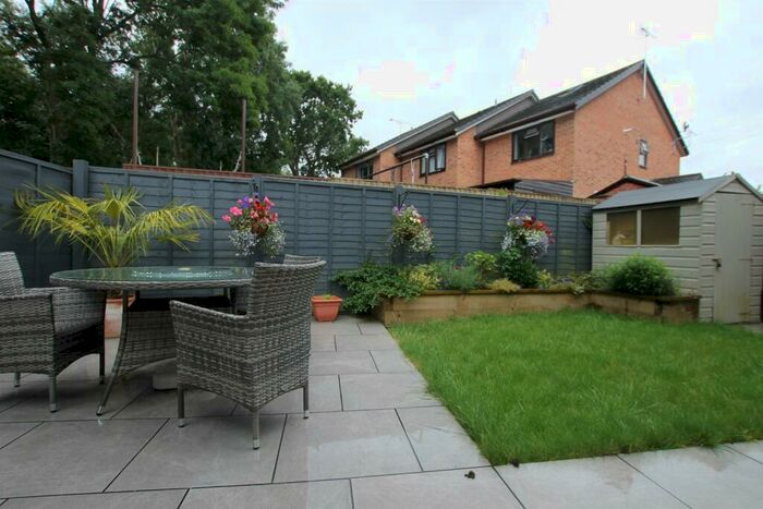 3 Bedroom End Of Terrace House To Rent In Binstead Lodge Road, Ryde, PO33