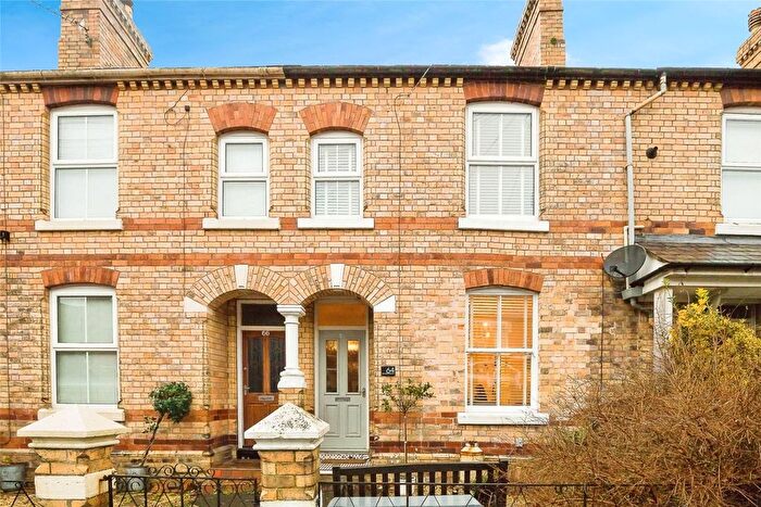 3 Bedroom Terraced House For Sale In Park Avenue, Oswestry, Shropshire, SY11