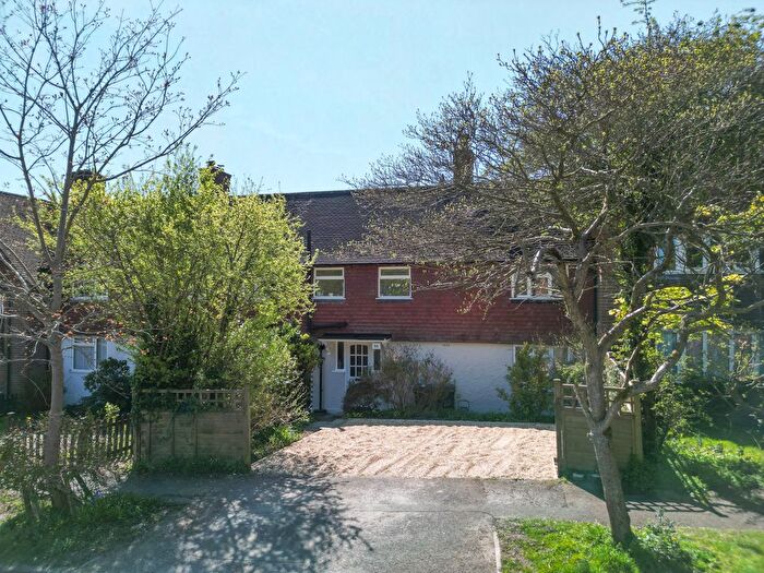 3 Bedroom Terraced House To Rent In Whitfield Road, Haslemere, GU27