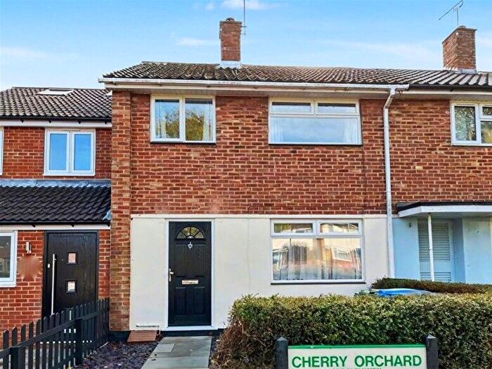 2 Bedroom House To Rent In Cherry Orchard, Hemel Hempstead, HP1