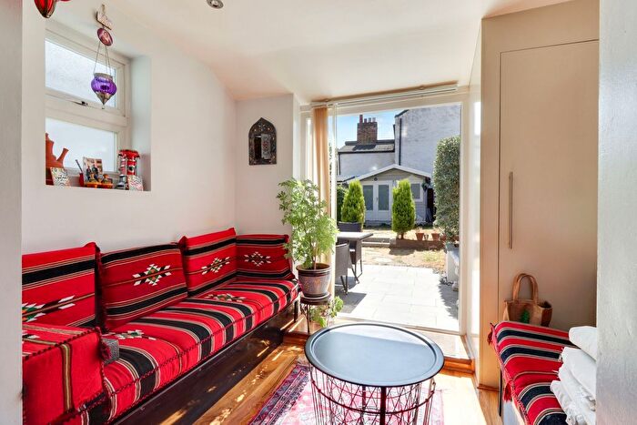 3 Bedroom Terraced House For Sale In Homesdale Road, Bromley, BR2
