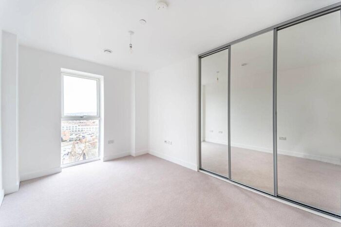1 Bedroom Flat To Rent In St Johns Road, Harrow, HA1