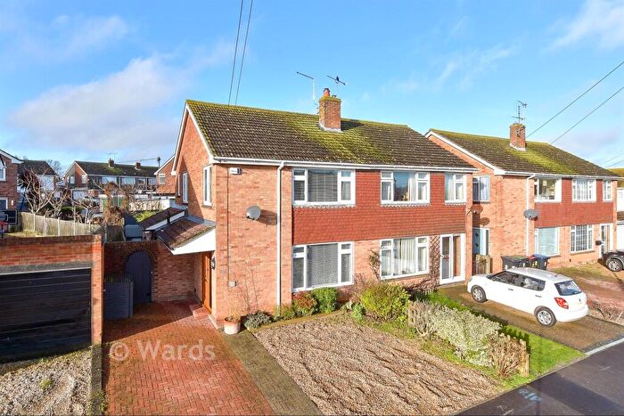 3 Bedroom Semi Detached House For Sale In The Heath, Whitstable, Kent, CT5