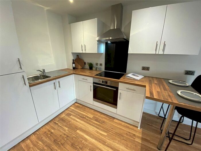 2 Bedroom Flat To Rent In Manchester Waters, Pomona Strand, Old Trafford, M16