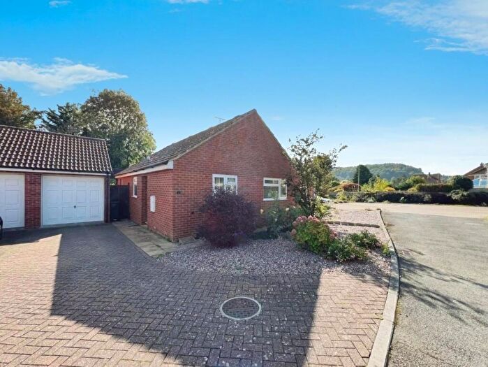 2 Bedroom Detached Bungalow For Sale In The Quarry, Dursley, GL11
