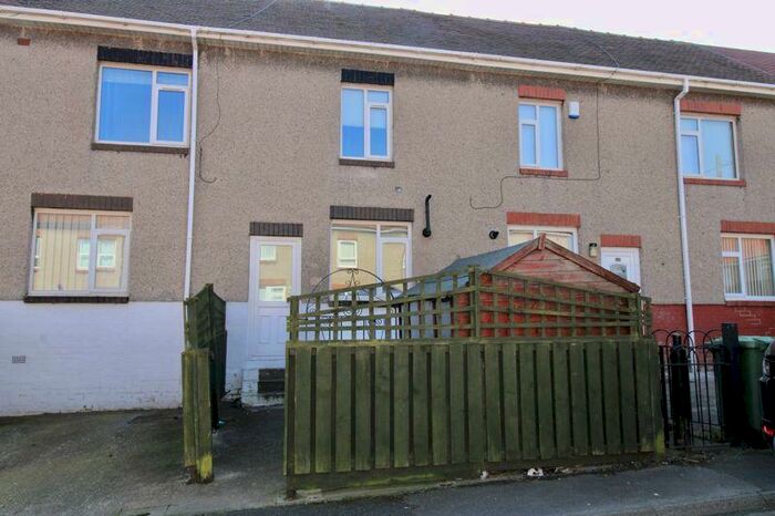2 Bedroom Terraced House To Rent In South Avenue, Washington, NE37
