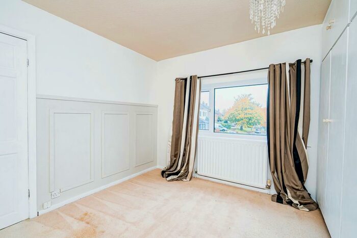 3 Bedroom Semi-Detached House For Sale In Waverley Crescent, Romsley, Halesowen, B62
