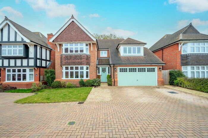 5 Bedroom Property To Rent In Jopling Road, Bisley, Woking, GU24