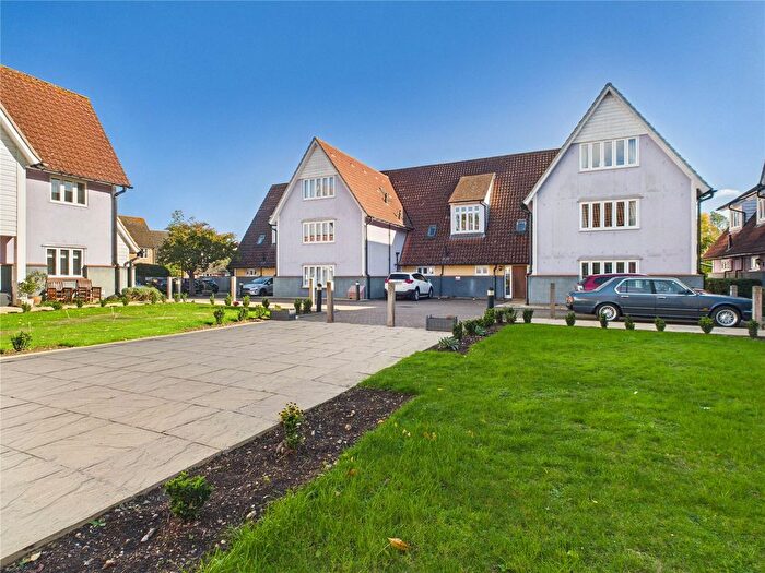 2 Bedroom Flat For Sale In Meadow Lane, Sudbury, Suffolk, CO10
