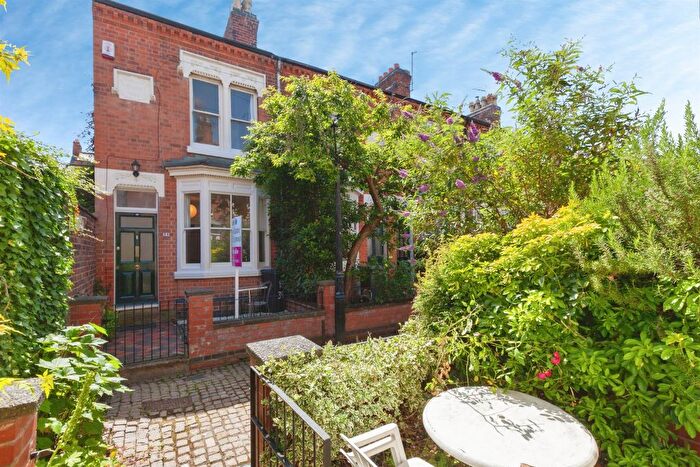 2 Bedroom End Of Terrace House For Sale In Brookhouse Avenue, Leicester, LE2