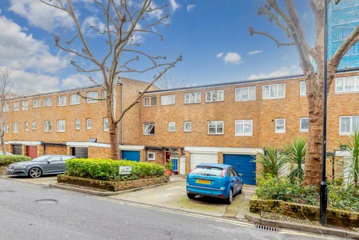 4 Bedroom House To Rent In Jerome Crescent, St John's Wood, NW8