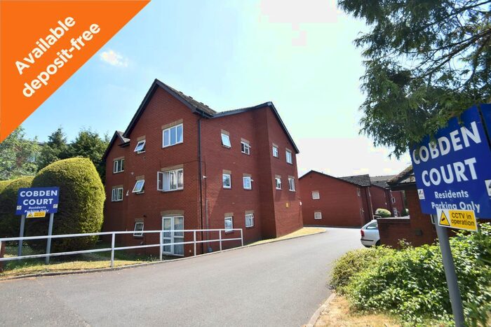 2 Bedroom Flat To Rent In Cobden Avenue, Southampton, SO18