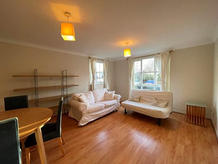 1 Bedroom Flat To Rent In Russell Gardens, Edinburgh, EH12